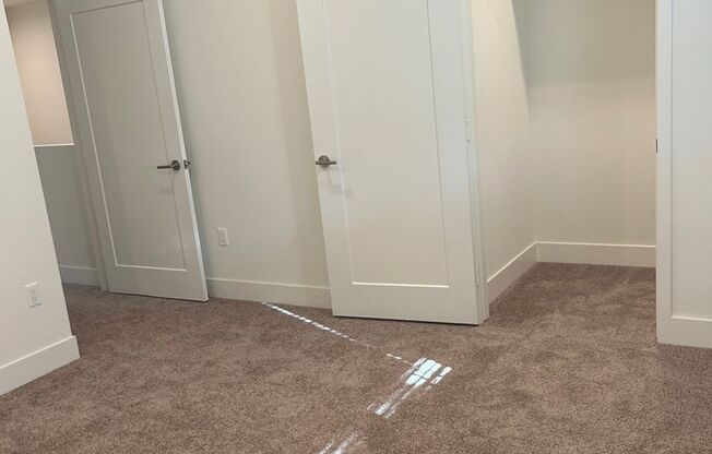 2 beds, 2.5 baths, 1,148 sqft, $3,850, Unit 110