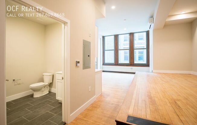 Studio, 1 bath, 451 sqft, $1,279