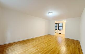 1 bed, 1 bath, $3,285, Unit 1-E