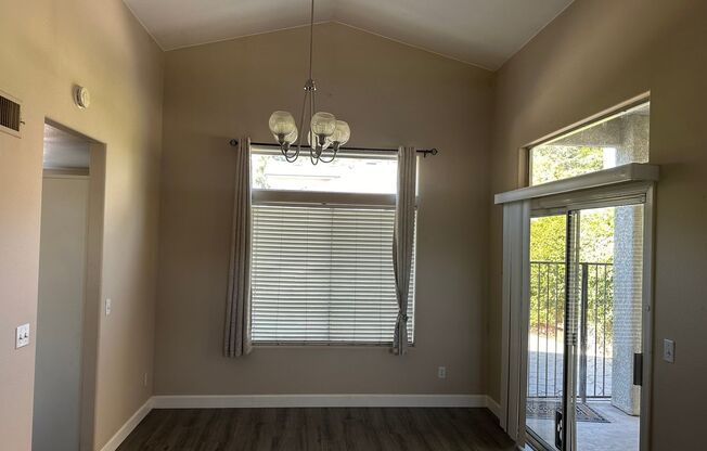 3 Bedroom and office Single Family Home in  beautiful north Fresno!