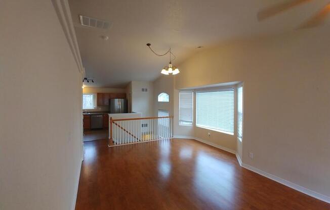 1415 MADISON RDG HTS
