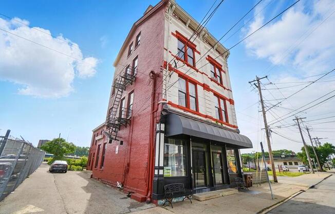 3032 COLERAIN AVE