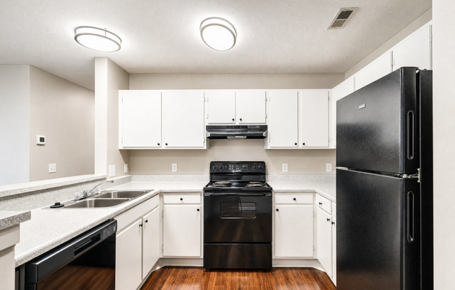 3 beds, 2 baths, 1,151 sqft, $1,095, Unit 208