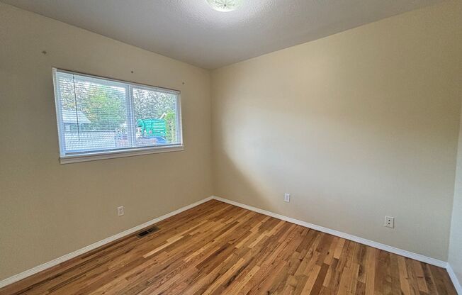 2 beds, 1 bath, $1,795