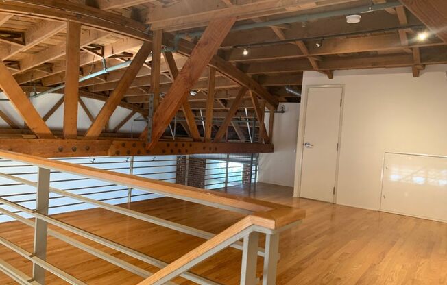 1 bed, 1 bath, 900 sqft, $3,950, Unit 2121 B216