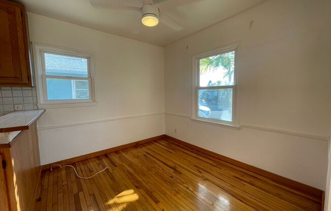 2 beds, 1 bath, $4,995