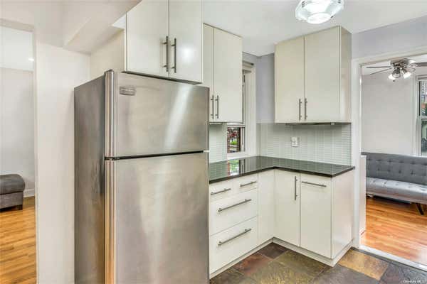 2 beds, 1 bath, 850 sqft, $2,750, Unit 2K