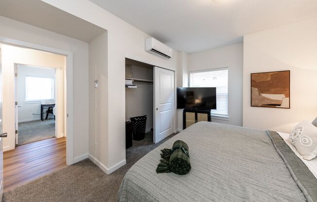 2 beds, 2 baths, 855 sqft, $2,195, Unit 5641 #203 Silverstone