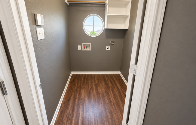 3 beds, 2 baths, $2,400
