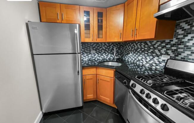 1 bed, 1.5 baths, $5,195, Unit 5H