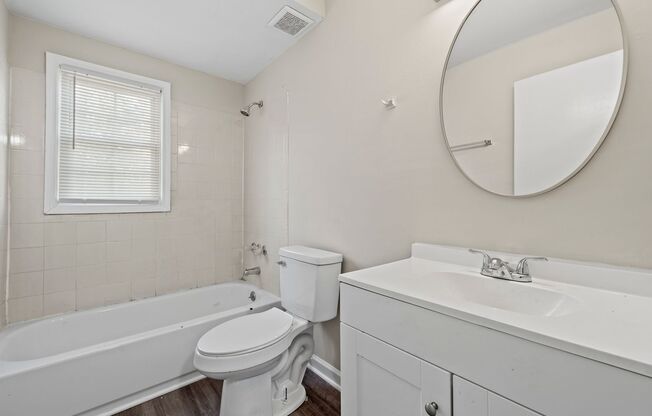 2600 Dalecrest Dr, Charlotte, NC 28269