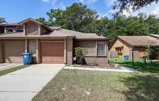 3476 RAYMUR VILLA DR