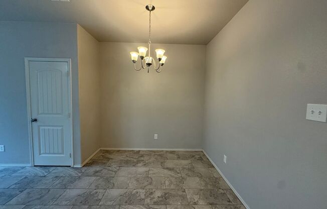Brand New Luxury Duplex in Stonewood Estates: Your Ideal Home Awaits!