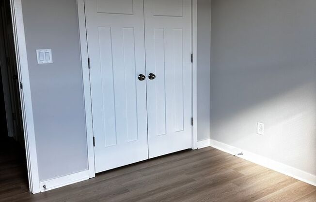 3 beds, 2 baths, 1,225 sqft, $1,749, Unit 305