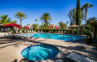 the swimming pool at the resort at longboat key club
