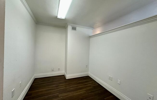 1 bed, 2 baths, 1,298 sqft, $2,450, Unit 0918