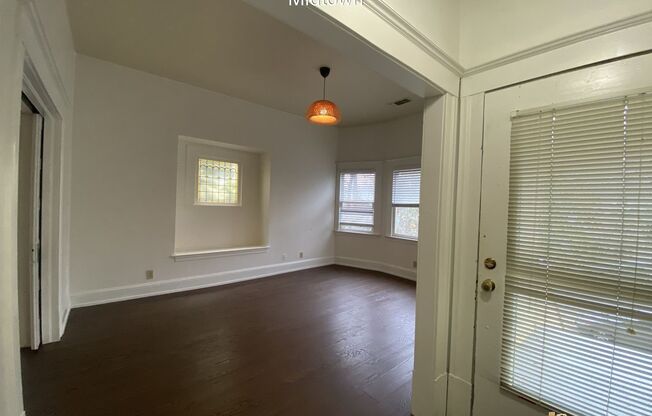 2 beds, 2 baths, $2,595