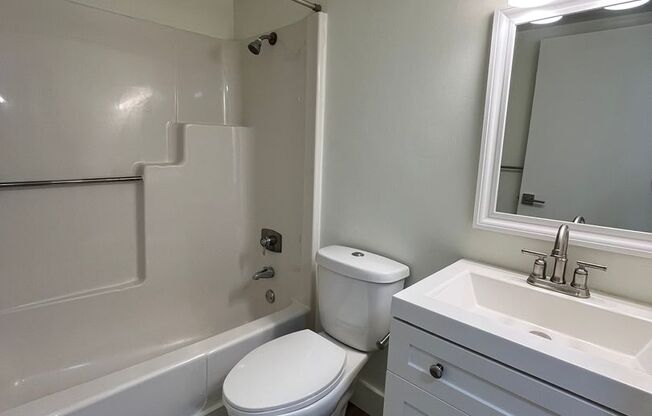 2 beds, 1.5 baths, 950 sqft, $1,545, Unit 312W