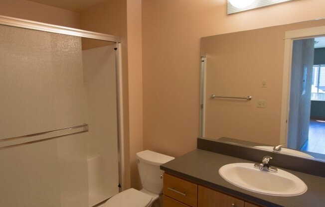 3 beds, 2 baths, 989 sqft, $2,325, Unit 27