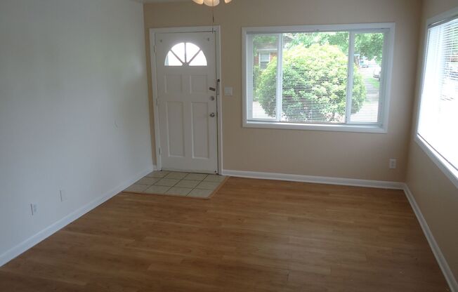 3930-3950 SE Francis