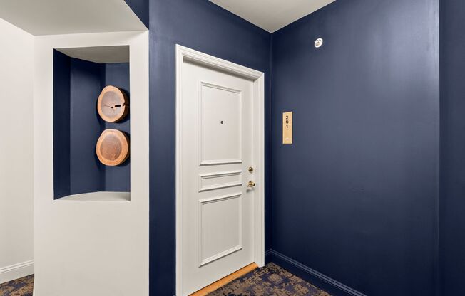 1 bed, 1 bath, $1,695, Unit 199 14th St NE Unit 201