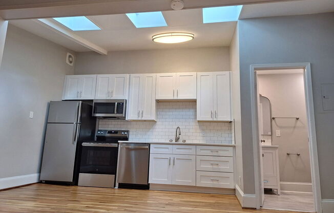 867 Rosedale Road NE - 1