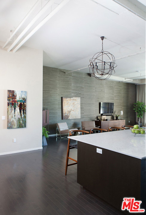 2 beds, 2 baths, 1,910 sqft, $6,995, Unit 612