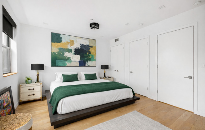 3 beds, 2 baths, 1,100 sqft, $5,100, Unit 4