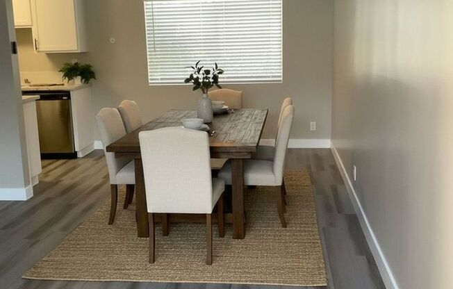 2 beds, 2 baths, 900 sqft, $3,750, Unit 13