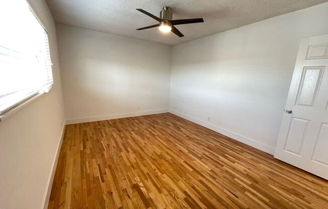 2 beds, 1 bath, 850 sqft, $3,075, Unit 105#12