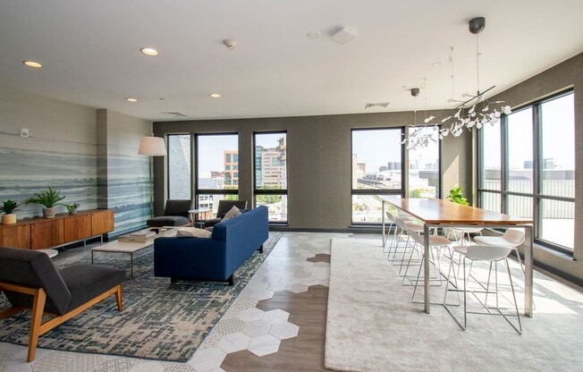 3 beds, 2 baths, 1,339 sqft, $6,250, Unit 323