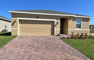 3/2 Leesburg Home with large yard