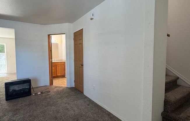 1512 Brook Ct.