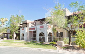 2 beds, 1.5 baths, 827 sqft, $1,395, Unit Unit 2003