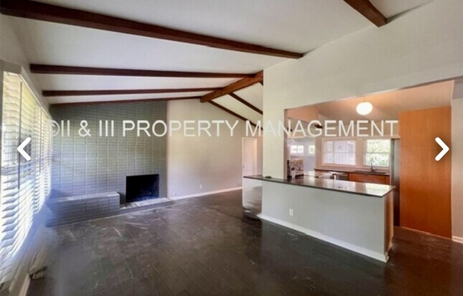 5504 W 79 ST