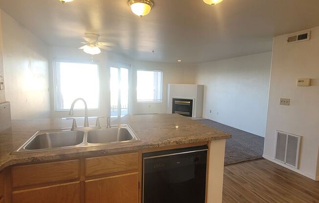 2 beds, 2 baths, $1,495, Unit # 210