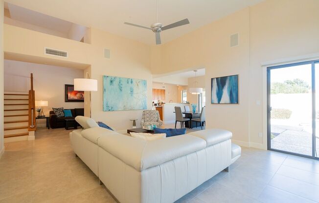 PRIVATE POOL - 2 BEDROOMS PLUS DEN