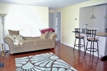 26 ROBERTS DR