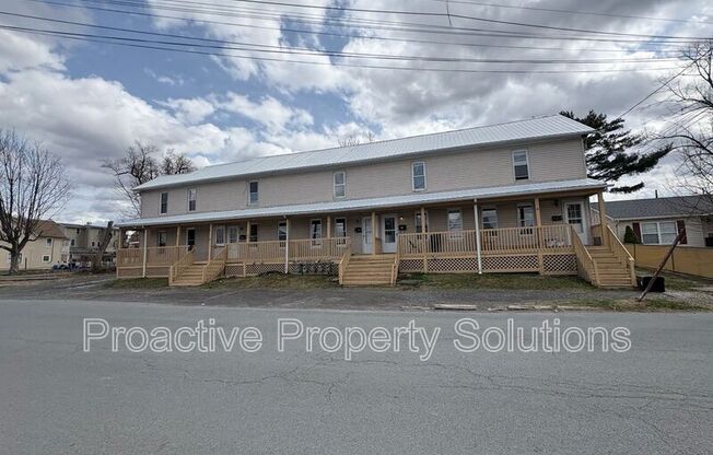 1404 1412 SANDERSON AVE