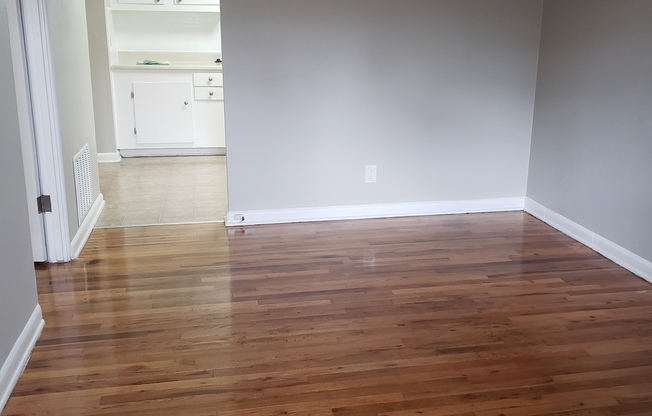 1495 Balsam