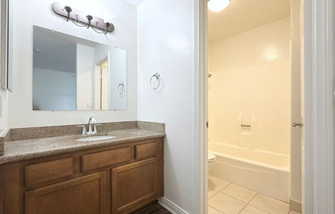 1 bed, 1 bath, $1,950, Unit Unit 71