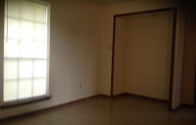 DM 8029 NED AVE