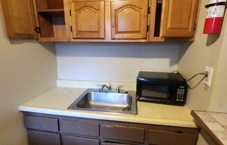 1 bed, 1 bath, 1 sqft, $850