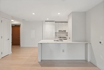 2 beds, 2 baths, 1,201 sqft, $9,200, Unit 1509