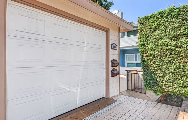 1906 Voorhees Ave