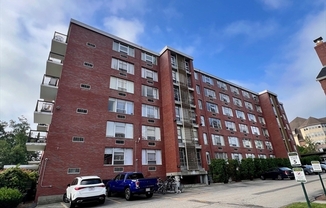 20 HAMMOND POND PKWY