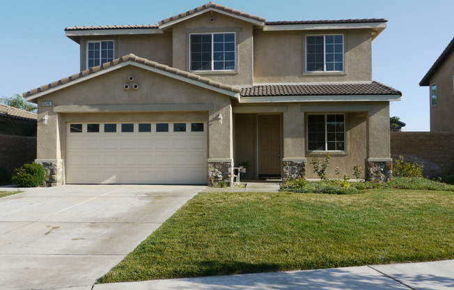 Spacious 4-Bedroom Home in North Fontana – Move-In Ready!