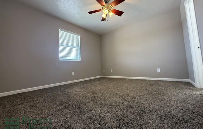 2 beds, 2 baths, 883 sqft, $895, Unit 609