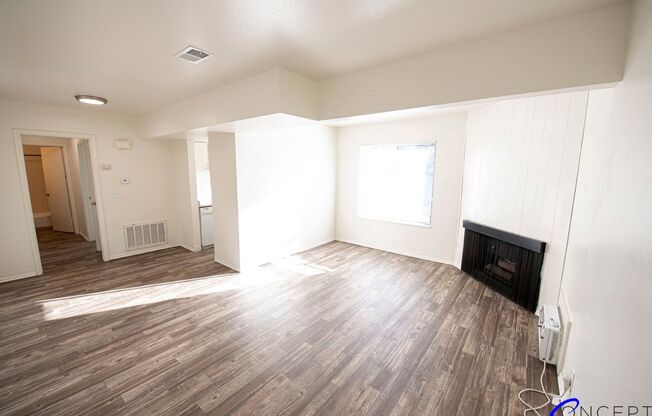 1 bed, 1 bath, 600 sqft, $1,099, Unit 10