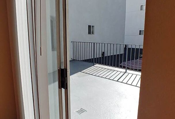 1 bed, 1 bath, 660 sqft, $2,695, Unit 117